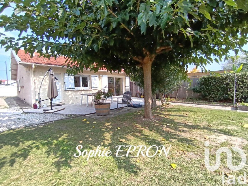 House 6 rooms of 139 m² in Talence (33400)