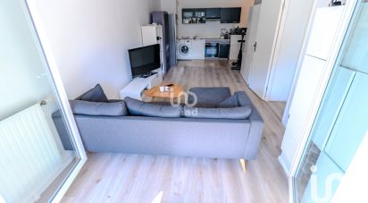 Appartement 2 pièces de 44 m² à Romainville (93230)