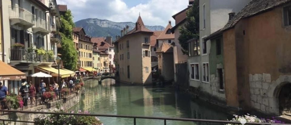 Appartement 2 pièces de 42 m² à Annecy (74000)