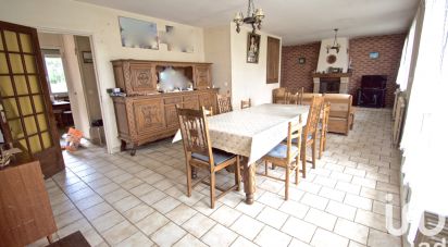 House 5 rooms of 103 m² in Villeneuve-sur-Auvers (91580)