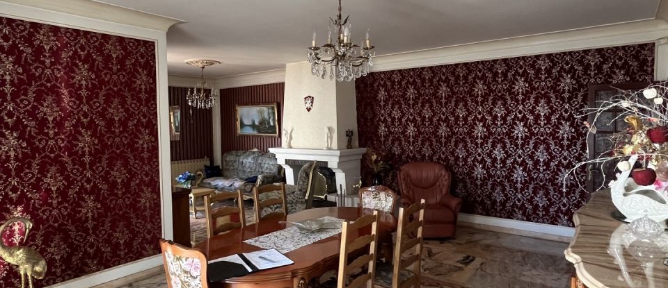 Traditional house 6 rooms of 175 m² in Agen (47000)