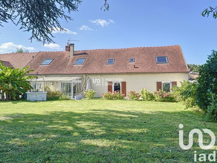 Longere 8 rooms of 200 m² in Les Granges-le-Roi (91410)