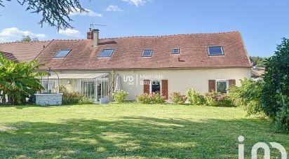 Longere 8 rooms of 200 m² in Les Granges-le-Roi (91410)