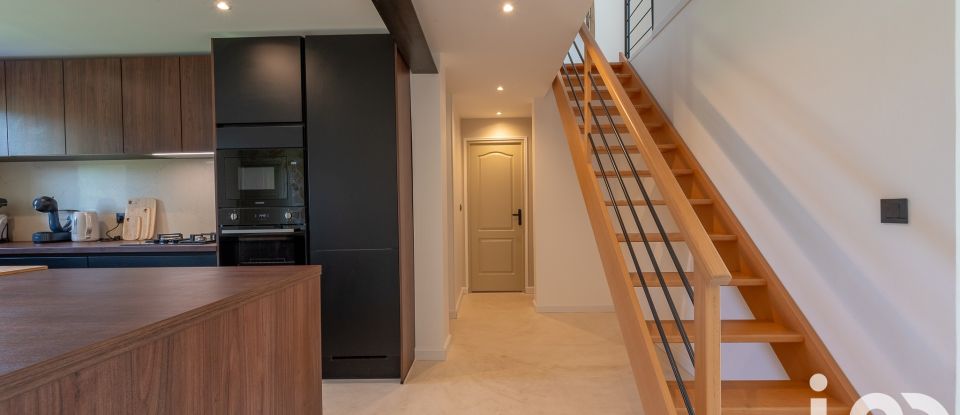 Maison 5 pièces de 134 m² à Gambais (78950)