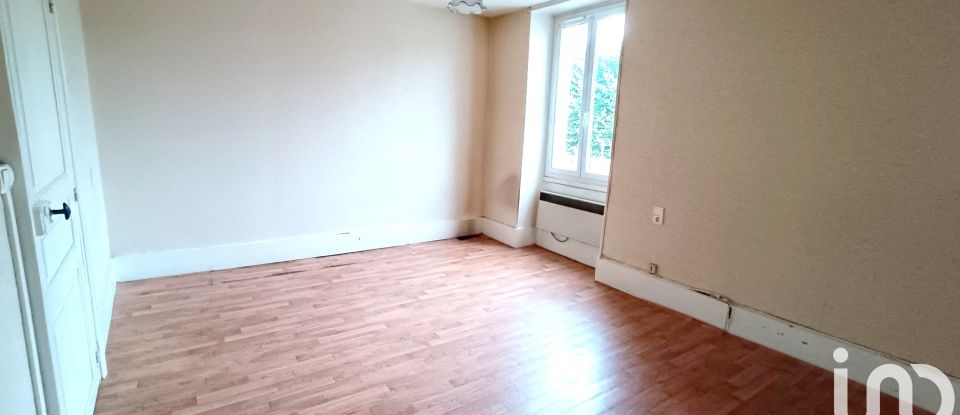 Maison 3 pièces de 98 m² à Pruniers (36120)