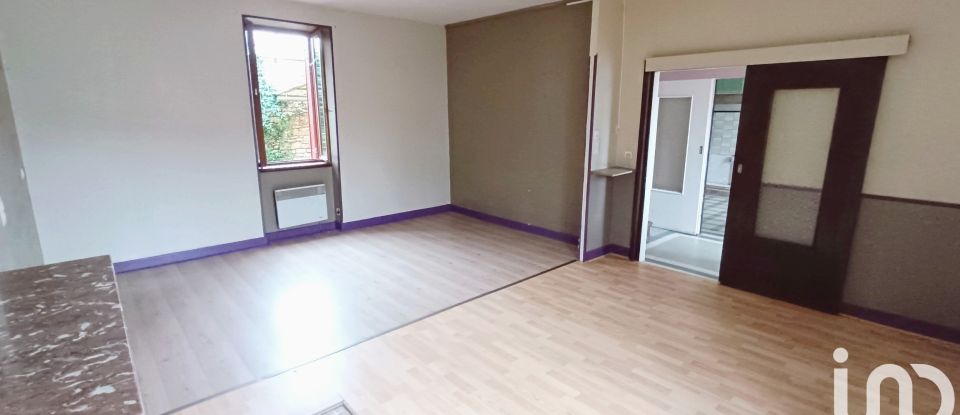 Maison 3 pièces de 98 m² à Pruniers (36120)