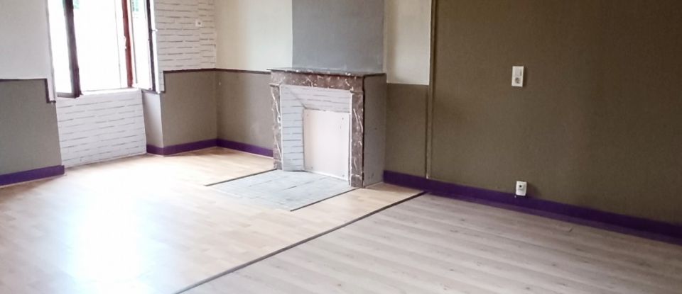 Maison 3 pièces de 98 m² à Pruniers (36120)