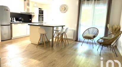 Appartement 3 pièces de 71 m² à Châlons-en-Champagne (51000)