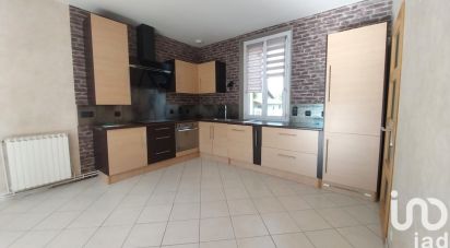 Maison 4 pièces de 90 m² à Le Chambon-Feugerolles (42500)