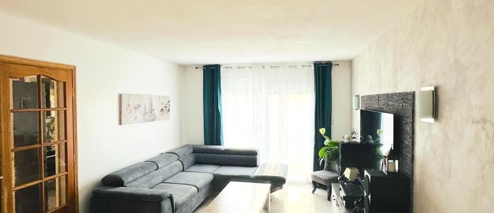 Maison 4 pièces de 103 m² à Saint-Mard (77230)