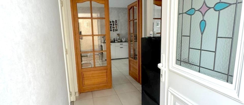 Maison 4 pièces de 103 m² à Saint-Mard (77230)