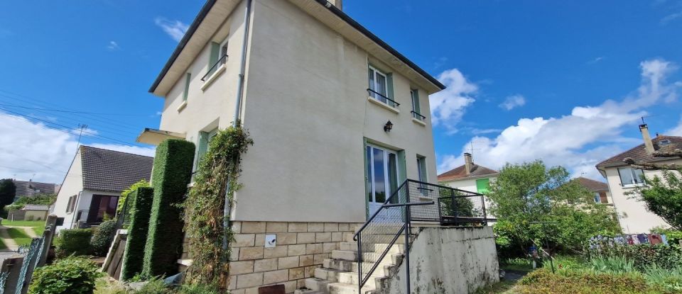 House 5 rooms of 93 m² in Auxerre (89000)