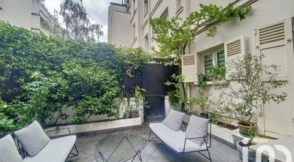 Appartement 3 pièces de 68 m² à Paris (75017)