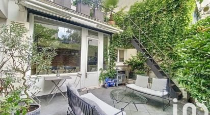 Appartement 3 pièces de 68 m² à Paris (75017)