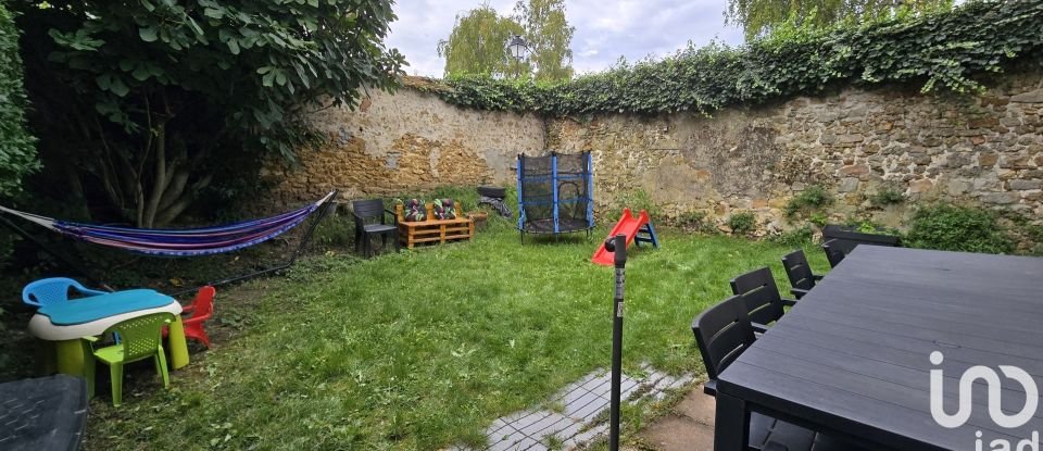 Maison de ville 4 pièces de 80 m² à Le Plessis-Pâté (91220)