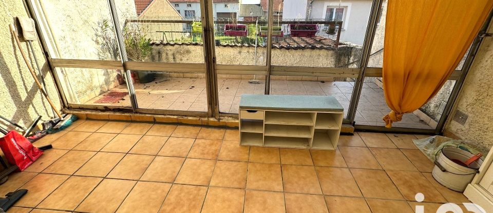 Maison 3 pièces de 65 m² à Chambley-Bussières (54890)