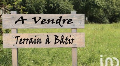 Land of 2,218 m² in Lys-Haut-Layon (49540)