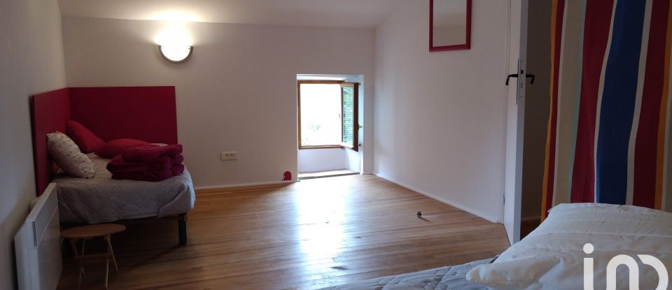 Gîte 7 pièces de 143 m² à Taulis (66110)