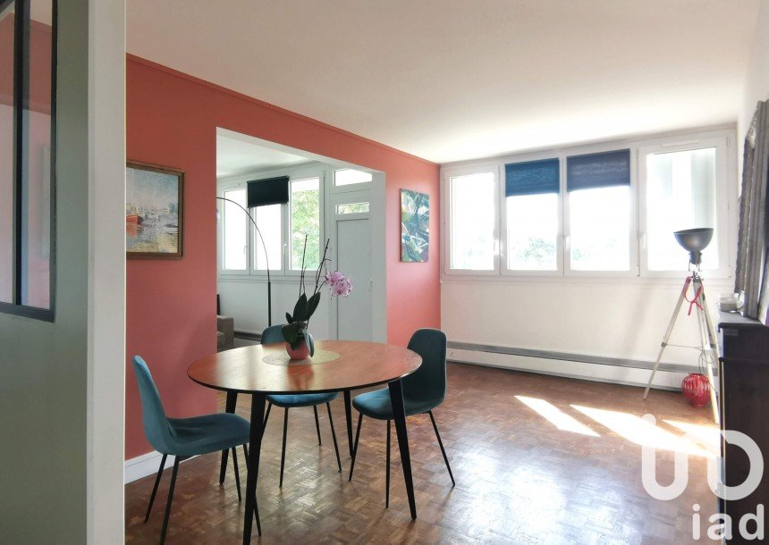 Appartement 4 pièces de 68 m² à Verneuil-sur-Seine (78480)