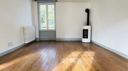 Demeure 7 pièces de 193 m² à Oulchy-le-Château (02210)