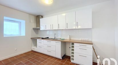 Maison de ville 5 pièces de 76 m² à Bains-sur-Oust (35600)