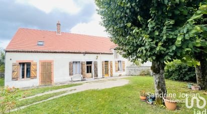 House 6 rooms of 160 m² in Saint-Michel (45340)