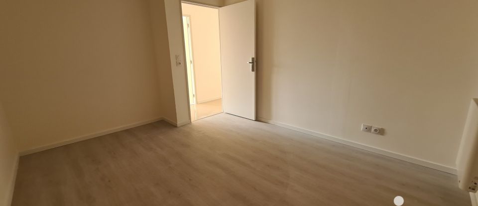 Maison 5 pièces de 100 m² à Courlon-sur-Yonne (89140)