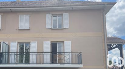 Duplex 4 rooms of 81 m² in Saint-Witz (95470)