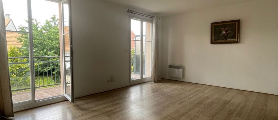 Duplex 4 rooms of 81 m² in Saint-Witz (95470)