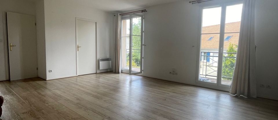 Duplex 4 rooms of 81 m² in Saint-Witz (95470)