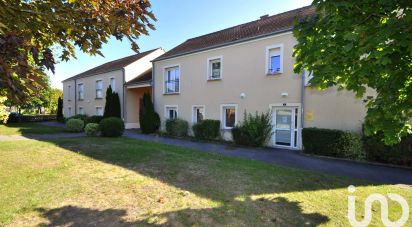 Apartment 2 rooms of 60 m² in Vert-le-Petit (91710)