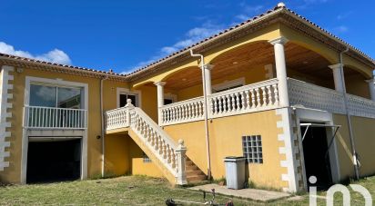 Traditional house 7 rooms of 175 m² in Laudun-l'Ardoise (30290)