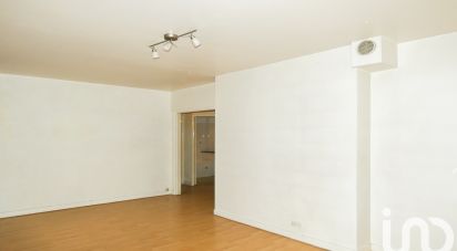 Studio 1 room of 48 m² in Colombes (92700)