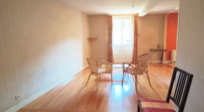 Maison 6 pièces de 140 m² à Saint-Clément-sur-Valsonne (69170)