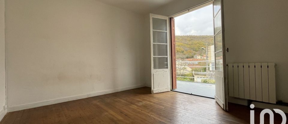 Maison 5 pièces de 104 m² à Lavelanet (09300)