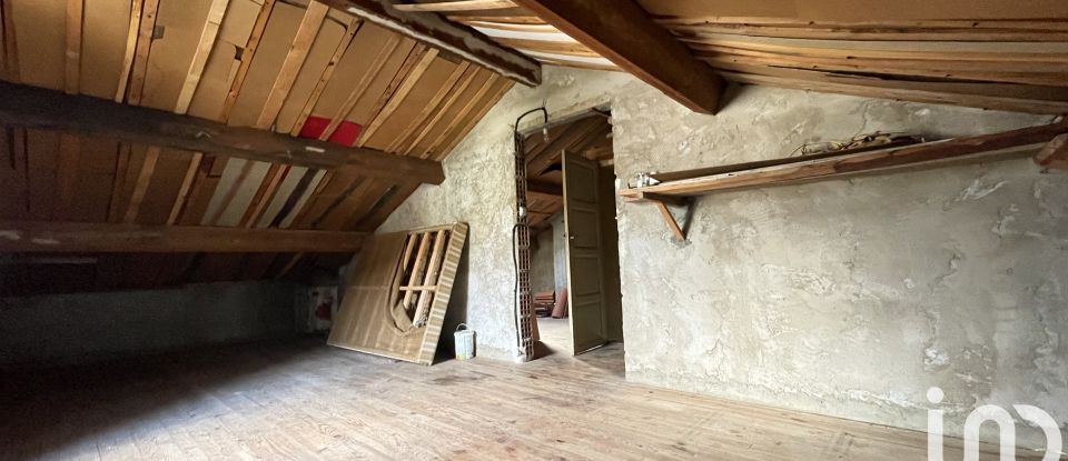 Maison 5 pièces de 104 m² à Lavelanet (09300)