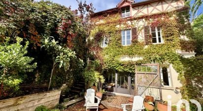 Village house 5 rooms of 172 m² in Giverny (27620)