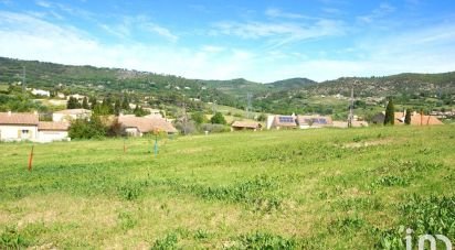 Land of 843 m² in Manosque (04100)