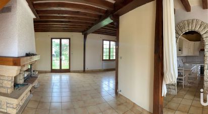 Traditional house 4 rooms of 110 m² in Villeneuve-les-Bordes (77154)