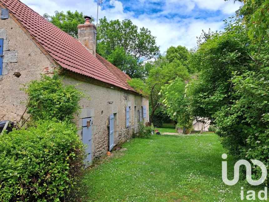 Country house 9 rooms of 176 m² in Besson (03210)