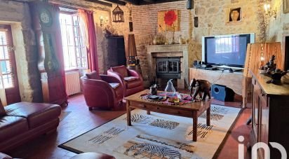 Village house 10 rooms of 200 m² in Franchesse (03160)