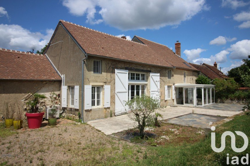 Longere 5 rooms of 247 m² in Le Chautay (18150)