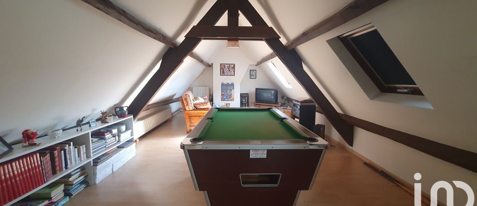 Maison traditionnelle 12 pièces de 557 m² à Clef Vallée d'Eure (27490)