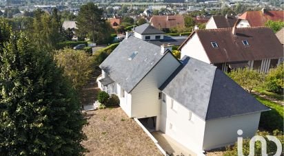 Maison 7 pièces de 159 m² à Trouville-sur-Mer (14360)