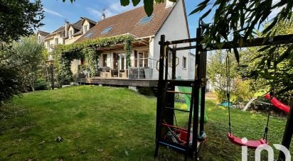 Traditional house 6 rooms of 140 m² in Meudon (92190)