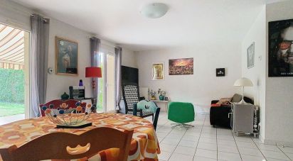 Maison 7 pièces de 170 m² à Chevry-Cossigny (77173)