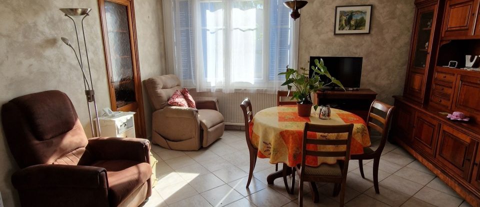 House 3 rooms of 60 m² in Berre-l'Étang (13130)