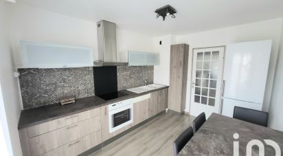 Appartement 3 pièces de 81 m² à Saint-Étienne (42000)