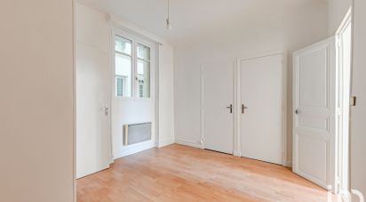 Apartment 2 rooms of 32 m² in Paris (75009)