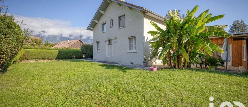 House 6 rooms of 177 m² in Domène (38420)